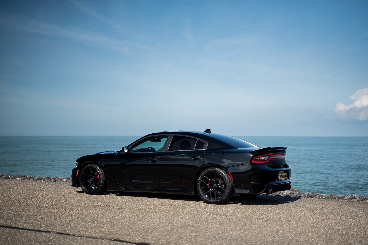 Dodge Charger Hellcat black