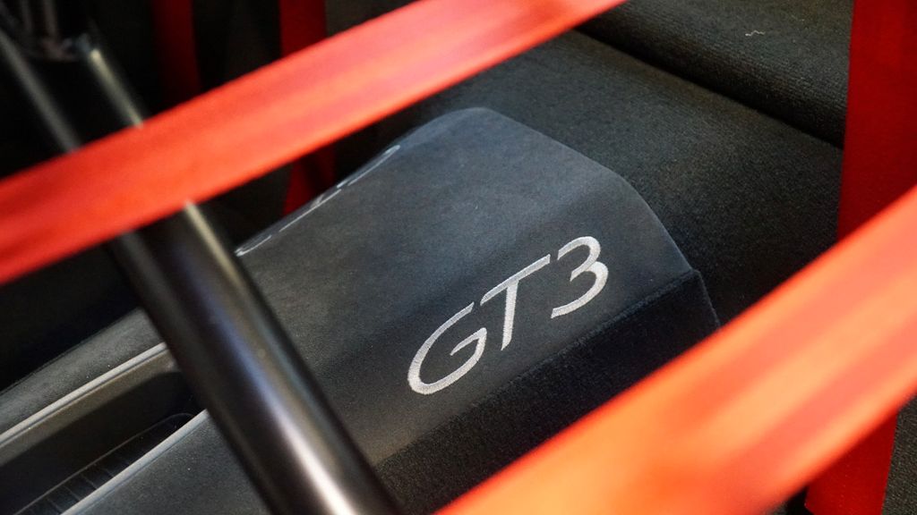Porsche GTR 3 logo