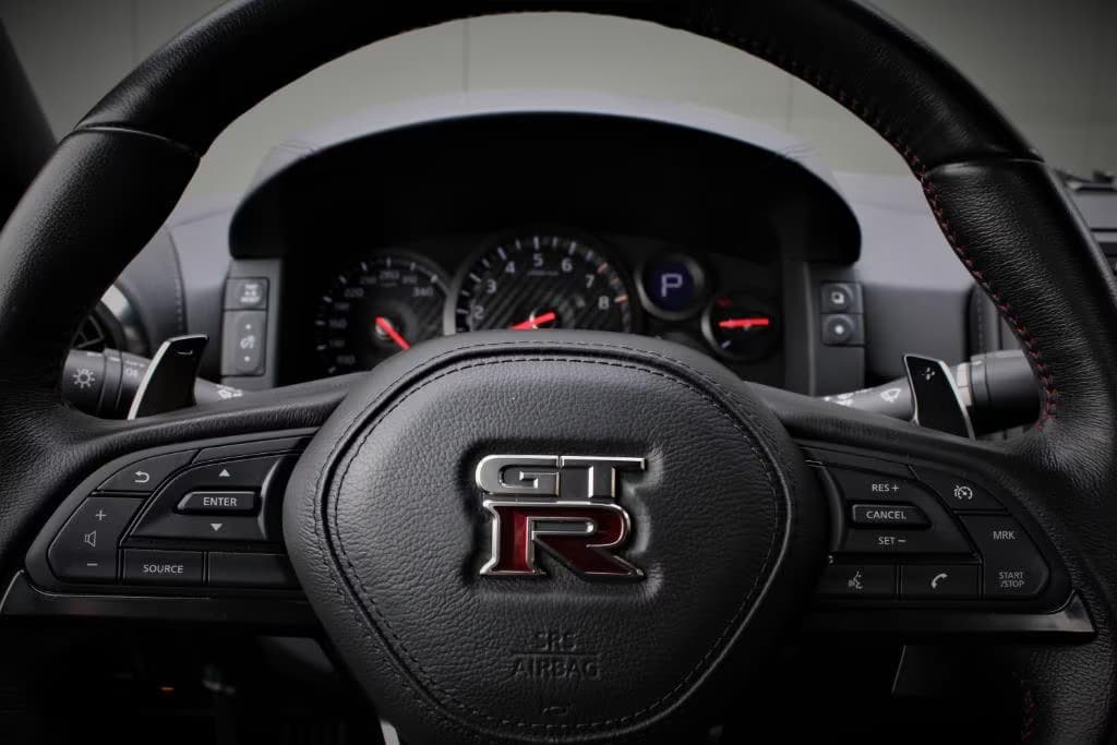 Nissan GTR stuur