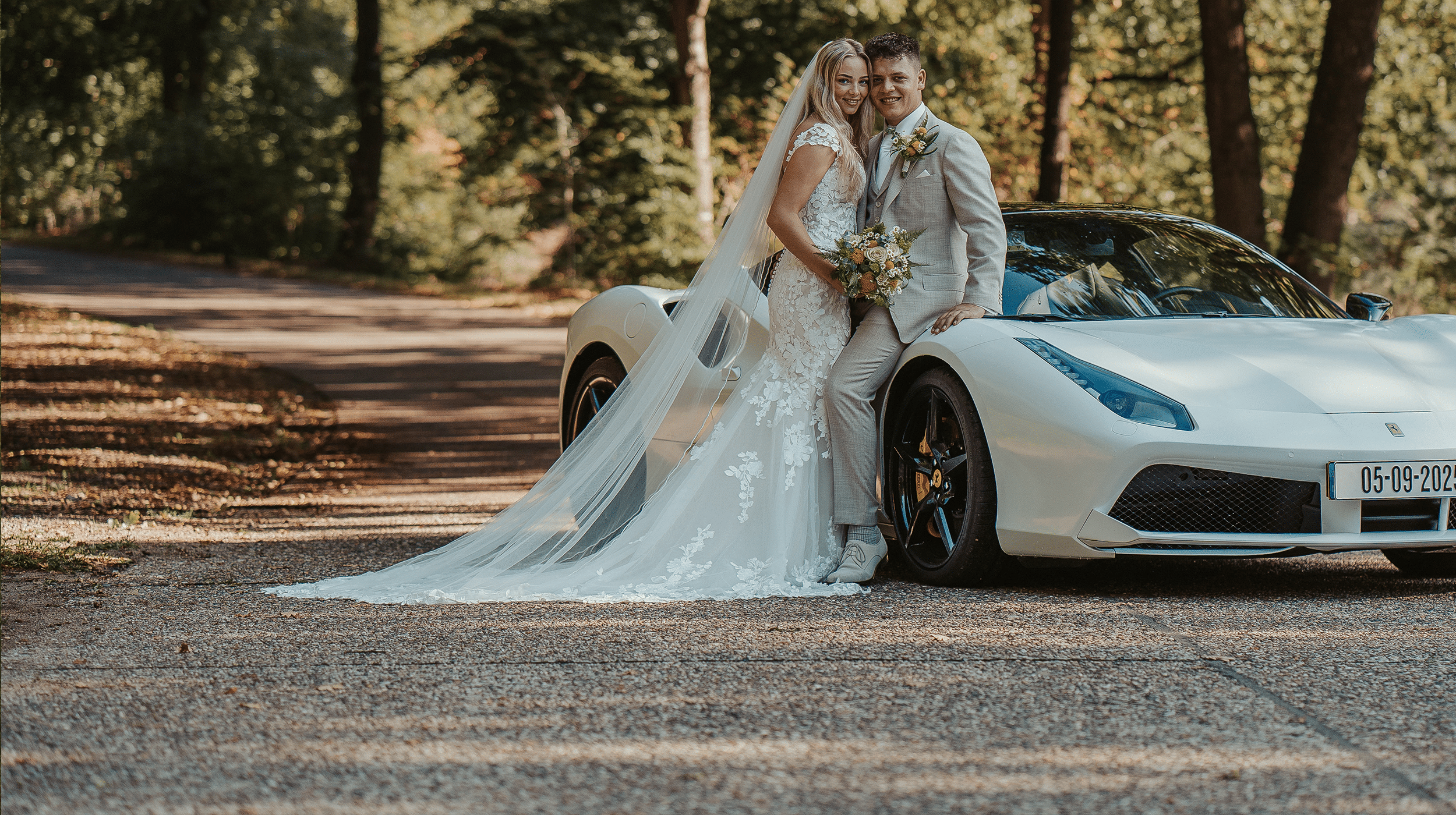 Ferrari trouwauto huren | JS trouwauto's