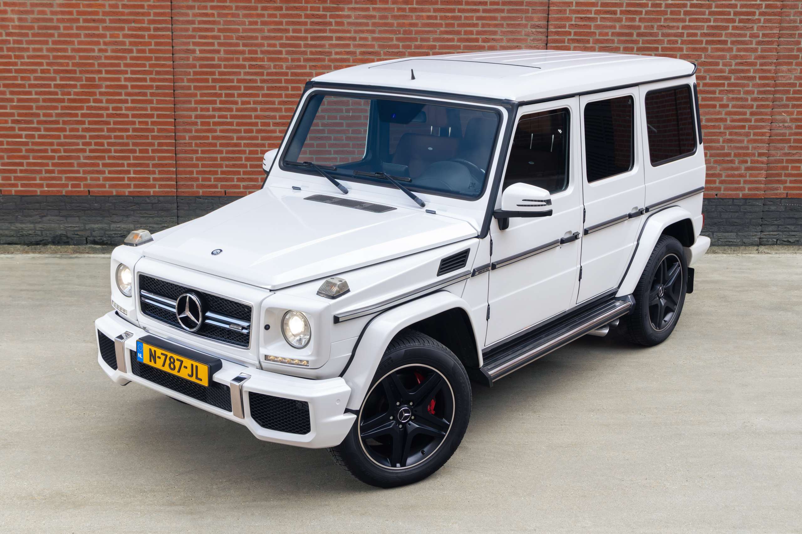Mercedes-Benz G63 AMG
