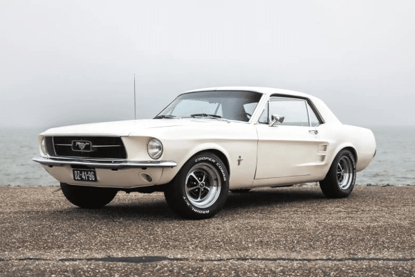 Trouwauto Ford Mustang klassiek